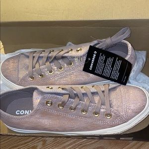 EUC Converse Rose Gold
